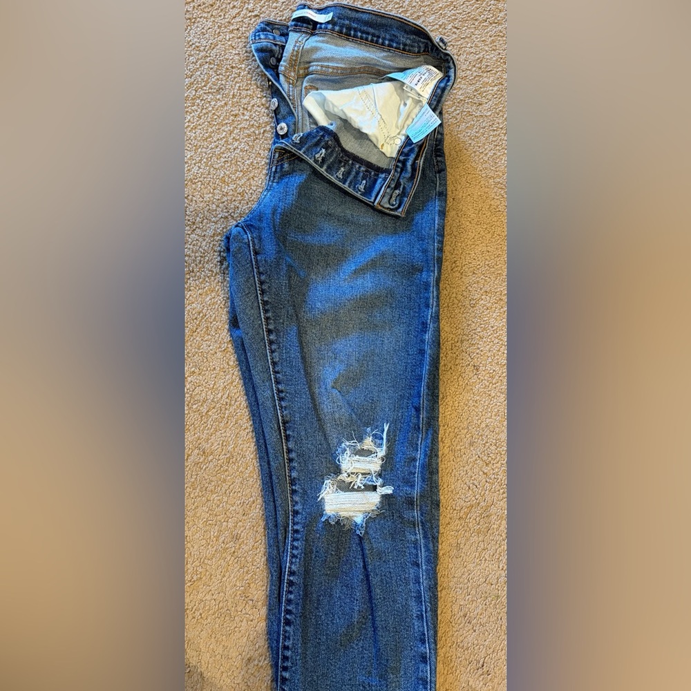 Levi's Wedgie Distressed Straight Leg Jeans | Size 31 | - Picture 2 of 6